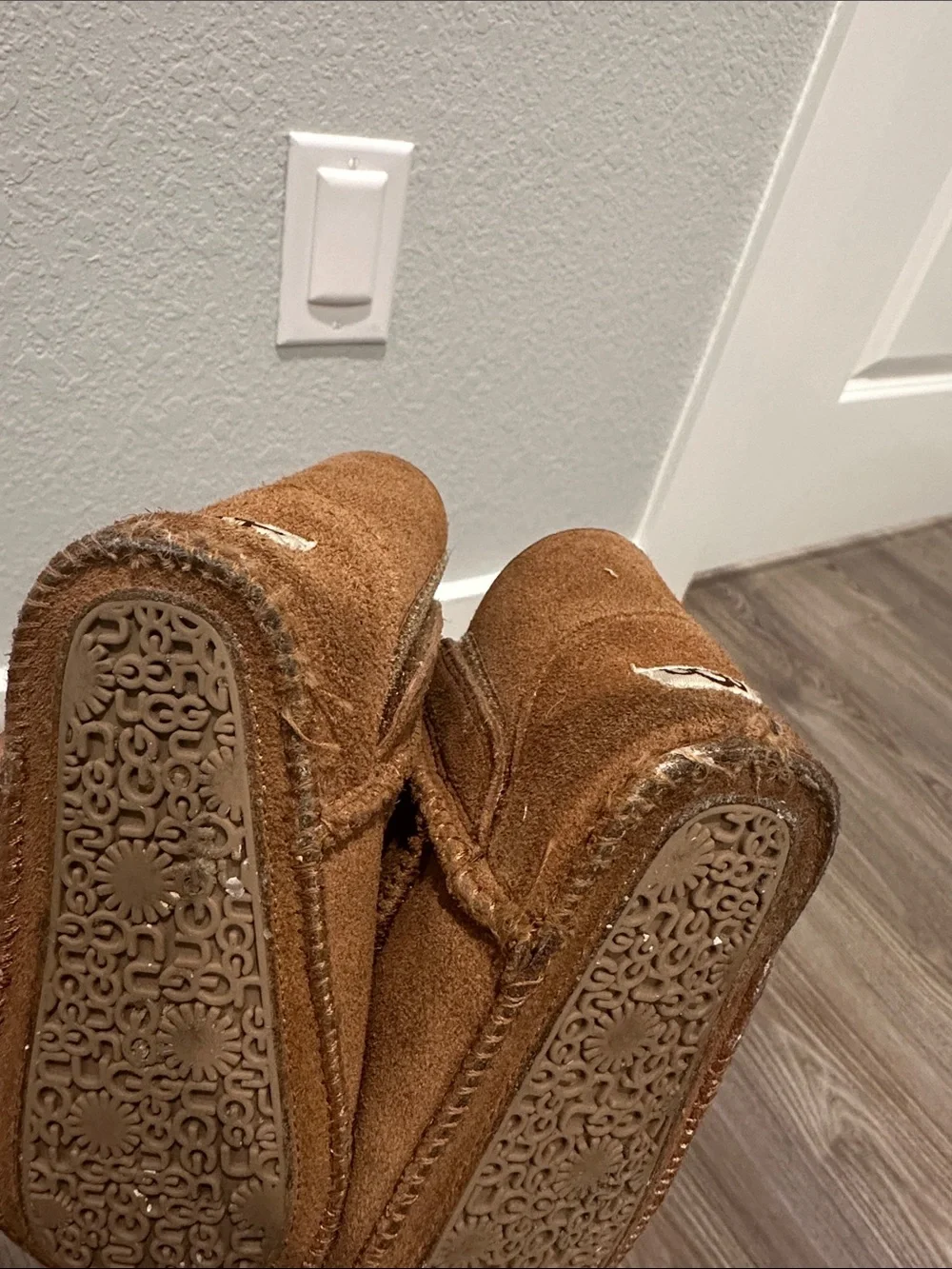 UGG Mini Boots in Chestnut - Toddler